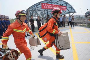 河南队官方：外援阿奇姆彭、国脚徐浩峰等10人加盟球队